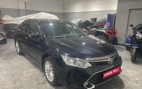Toyota Camry, 2015 год, 1 870 000 рублей, 1 фотография