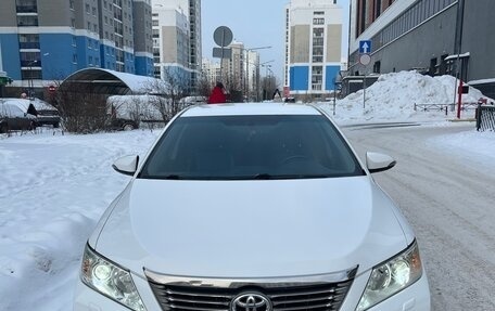 Toyota Camry, 2013 год, 1 980 000 рублей, 1 фотография