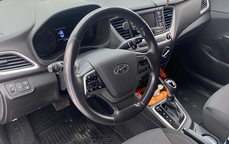 Hyundai Solaris II рестайлинг, 2017 год, 1 550 000 рублей, 9 фотография