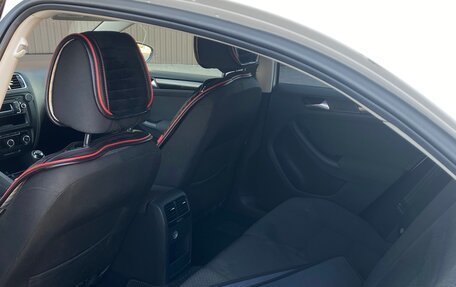 Volkswagen Jetta VI, 2012 год, 880 000 рублей, 7 фотография