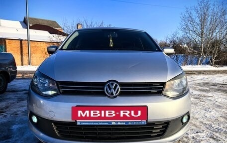 Volkswagen Polo VI (EU Market), 2011 год, 700 000 рублей, 16 фотография