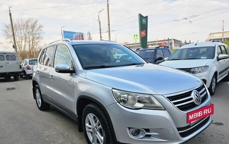 Volkswagen Tiguan I, 2010 год, 1 090 000 рублей, 4 фотография