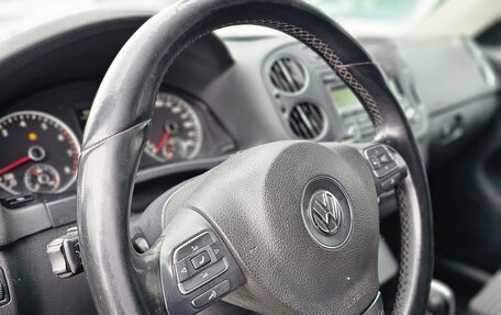 Volkswagen Tiguan I, 2010 год, 1 090 000 рублей, 18 фотография