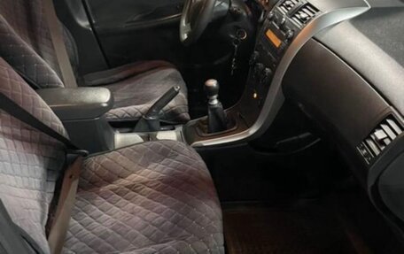 Toyota Corolla, 2010 год, 880 000 рублей, 8 фотография