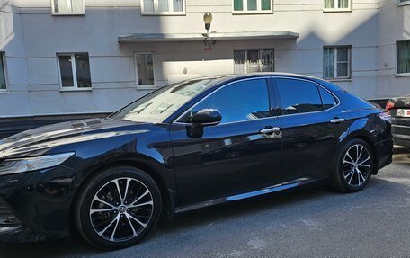 Toyota Camry, 2019 год, 3 350 000 рублей, 5 фотография