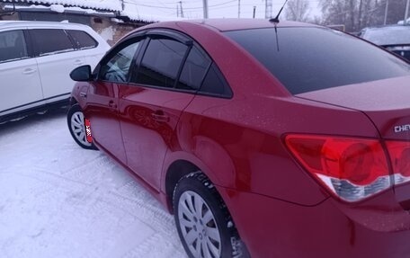 Chevrolet Cruze II, 2011 год, 705 000 рублей, 4 фотография