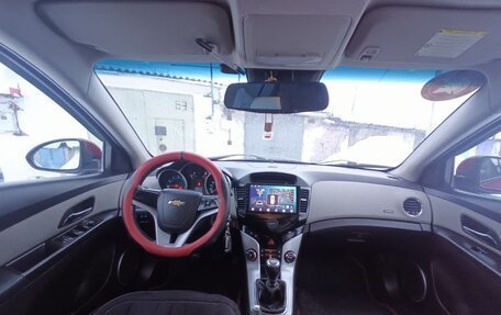 Chevrolet Cruze II, 2011 год, 705 000 рублей, 8 фотография