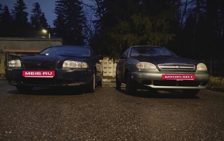 Volvo S80 II рестайлинг 2, 2000 год, 350 000 рублей, 9 фотография