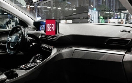 Peugeot 3008 II, 2019 год, 1 700 000 рублей, 7 фотография