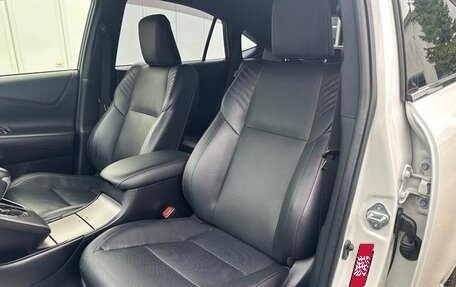 Toyota Harrier, 2020 год, 2 705 000 рублей, 31 фотография