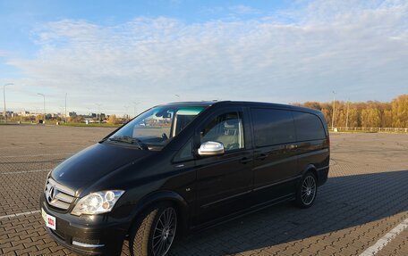 Mercedes-Benz Viano, 2011 год, 2 450 000 рублей, 2 фотография