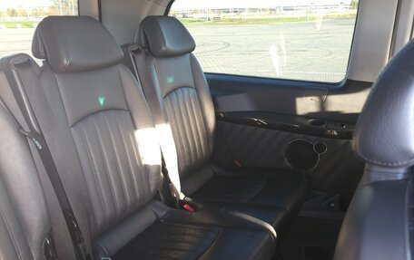 Mercedes-Benz Viano, 2011 год, 2 450 000 рублей, 6 фотография