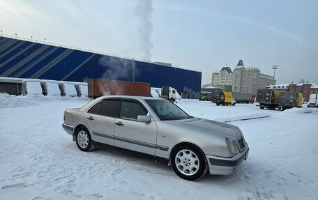 Mercedes-Benz E-Класс, 1997 год, 500 000 рублей, 3 фотография