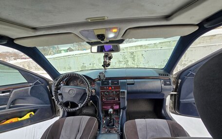 Mercedes-Benz E-Класс, 1997 год, 500 000 рублей, 7 фотография