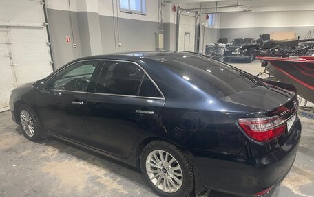 Toyota Camry, 2015 год, 1 870 000 рублей, 4 фотография