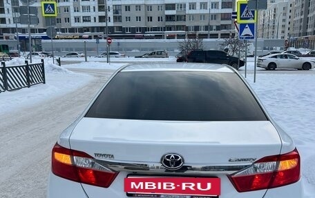 Toyota Camry, 2013 год, 1 980 000 рублей, 3 фотография