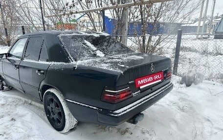 Mercedes-Benz W124, 1990 год, 100 000 рублей, 4 фотография