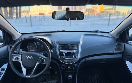 Hyundai Solaris II рестайлинг, 2016 год, 995 000 рублей, 11 фотография