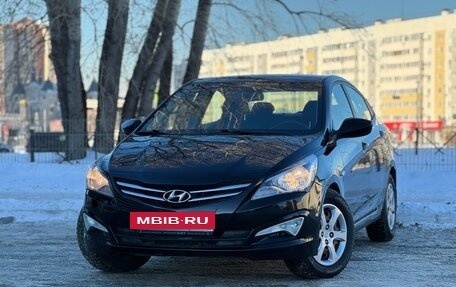 Hyundai Solaris II рестайлинг, 2016 год, 995 000 рублей, 7 фотография