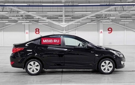 Hyundai Solaris II рестайлинг, 2016 год, 899 750 рублей, 5 фотография