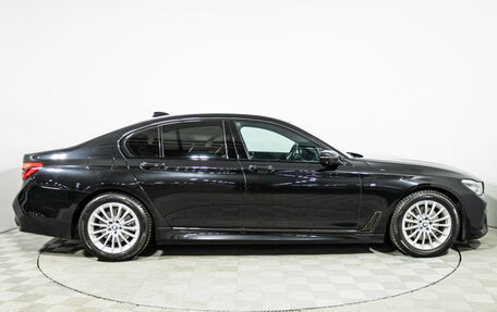 BMW 7 серия, 2018 год, 4 200 000 рублей, 4 фотография