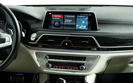 BMW 7 серия, 2018 год, 4 200 000 рублей, 14 фотография