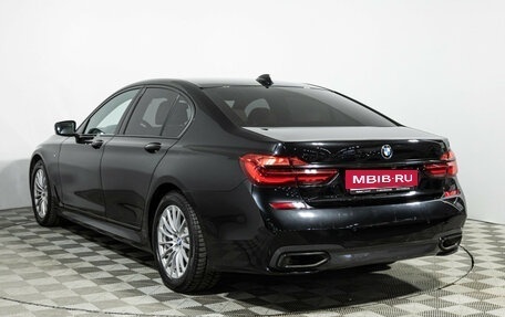 BMW 7 серия, 2018 год, 4 200 000 рублей, 7 фотография