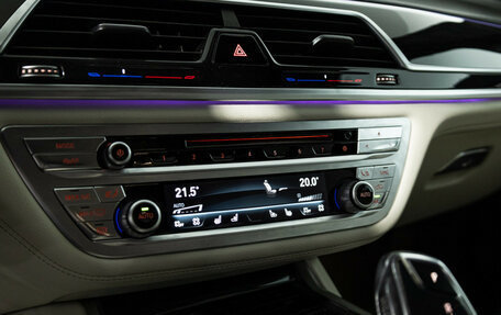 BMW 7 серия, 2018 год, 4 200 000 рублей, 21 фотография