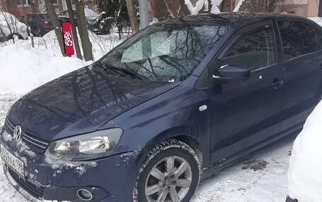 Volkswagen Polo VI (EU Market), 2012 год, 730 000 рублей, 4 фотография