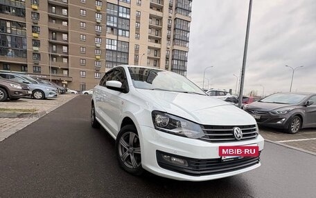 Volkswagen Polo VI (EU Market), 2017 год, 960 000 рублей, 2 фотография