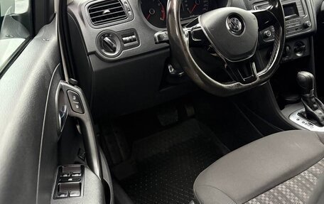 Volkswagen Polo VI (EU Market), 2017 год, 960 000 рублей, 22 фотография