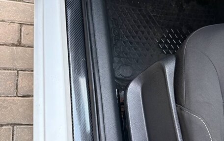 Volkswagen Polo VI (EU Market), 2017 год, 960 000 рублей, 24 фотография