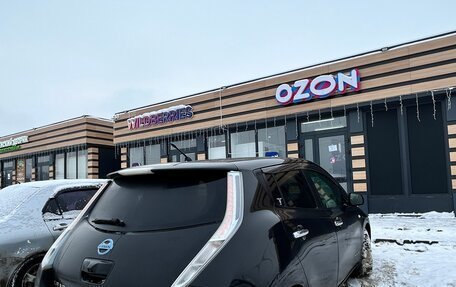 Nissan Leaf I, 2013 год, 1 175 000 рублей, 3 фотография