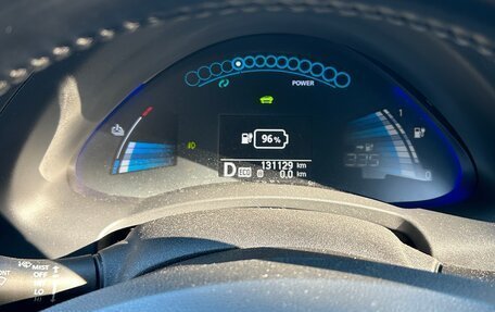 Nissan Leaf I, 2013 год, 1 175 000 рублей, 12 фотография