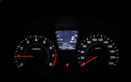 Hyundai Solaris II рестайлинг, 2011 год, 750 000 рублей, 16 фотография