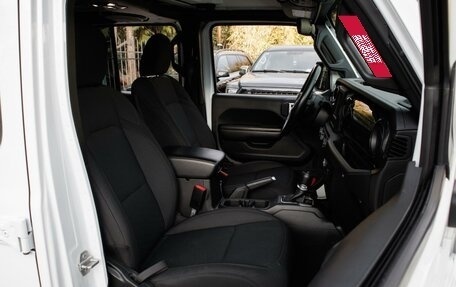 Jeep Wrangler, 2021 год, 4 700 000 рублей, 16 фотография