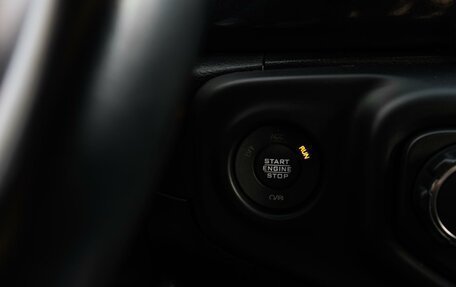 Jeep Wrangler, 2021 год, 4 700 000 рублей, 28 фотография