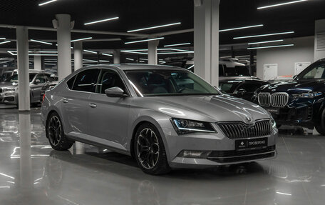 Skoda Superb III рестайлинг, 2017 год, 2 180 000 рублей, 2 фотография