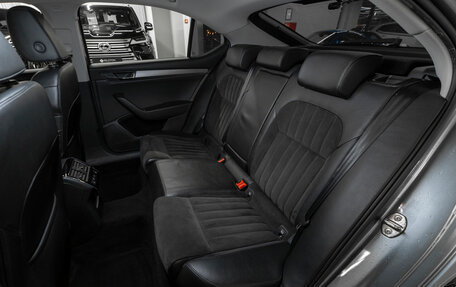 Skoda Superb III рестайлинг, 2017 год, 2 180 000 рублей, 12 фотография