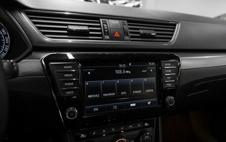 Skoda Superb III рестайлинг, 2017 год, 2 180 000 рублей, 15 фотография