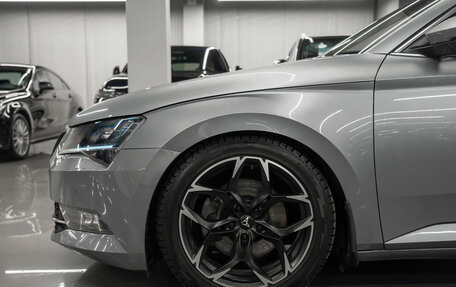 Skoda Superb III рестайлинг, 2017 год, 2 180 000 рублей, 21 фотография