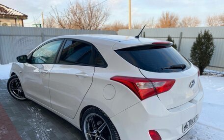 Hyundai i30 II рестайлинг, 2012 год, 750 000 рублей, 11 фотография