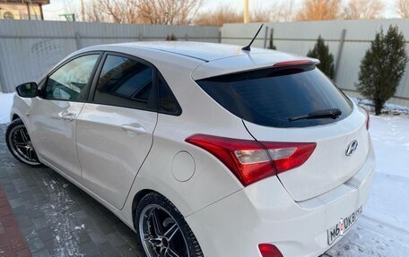 Hyundai i30 II рестайлинг, 2012 год, 750 000 рублей, 10 фотография