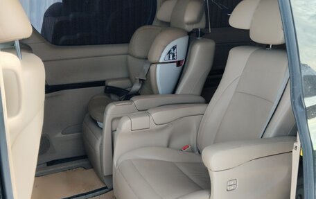 Toyota Alphard III, 2012 год, 2 800 000 рублей, 12 фотография