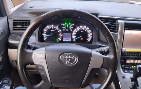 Toyota Alphard III, 2012 год, 2 800 000 рублей, 18 фотография