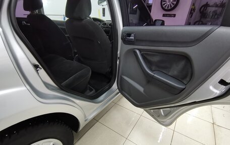 Ford Focus II рестайлинг, 2008 год, 400 000 рублей, 18 фотография