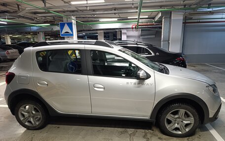 Renault Sandero II рестайлинг, 2020 год, 1 250 000 рублей, 4 фотография