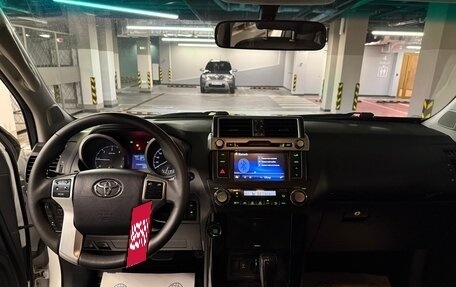 Toyota Land Cruiser Prado 150 рестайлинг 2, 2016 год, 4 400 000 рублей, 7 фотография