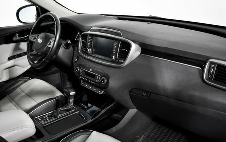 KIA Sorento III Prime рестайлинг, 2019 год, 2 590 000 рублей, 15 фотография