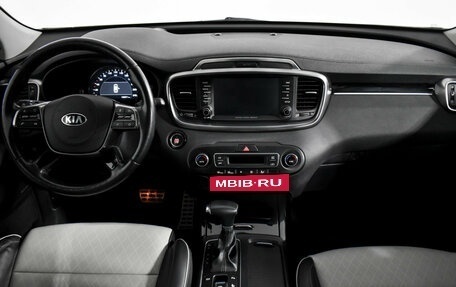 KIA Sorento III Prime рестайлинг, 2019 год, 2 590 000 рублей, 18 фотография